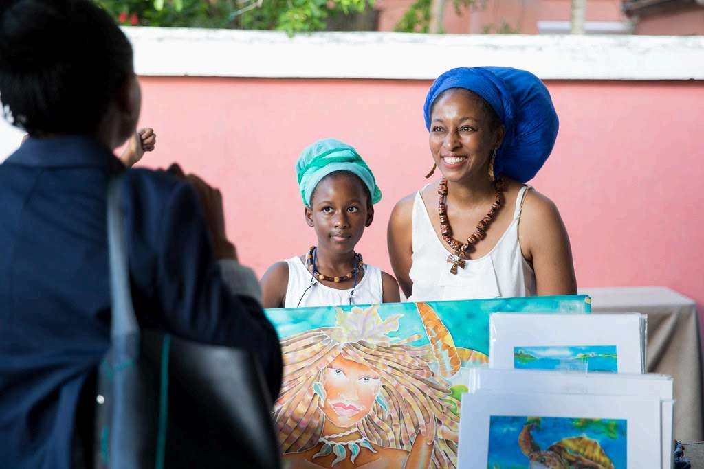Independent vendors presenting their products